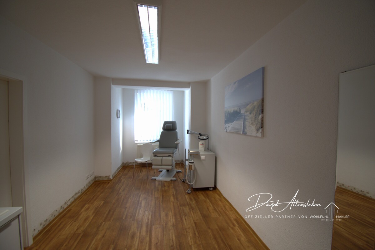 Behandlungszimmer 1