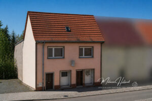 Hausvorderseite_seitlicher-Blick