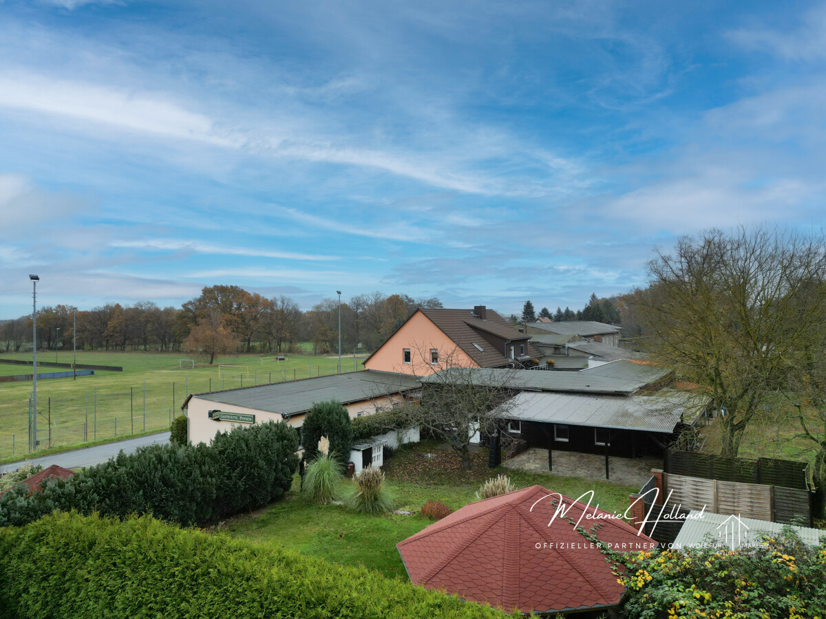 Hausrückseite