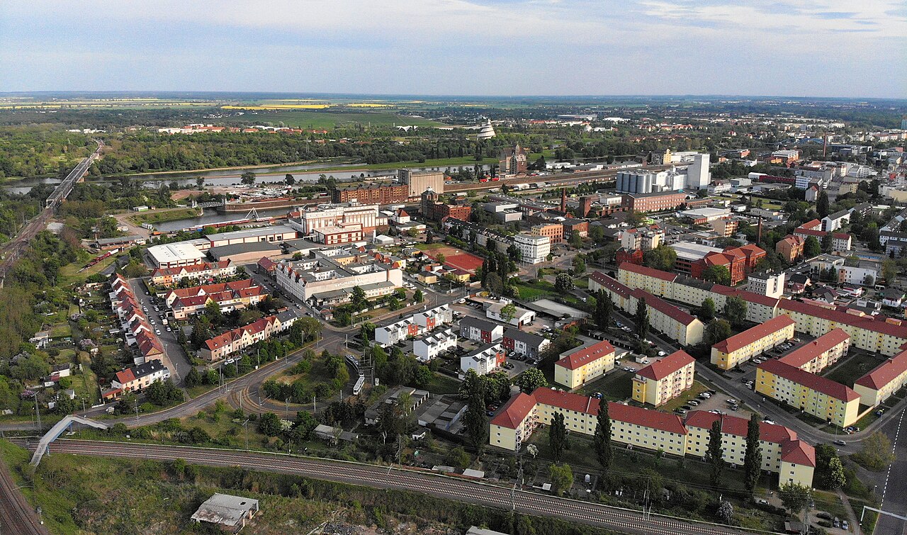 Luftaufnahme der Alten Neustadt in Magdeburg, Mai 2022.